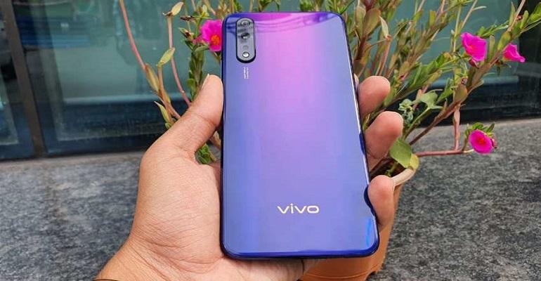 Vivo Z1x with 6GB RAM and 64 GB internal storage is expected to be launched in September 2019