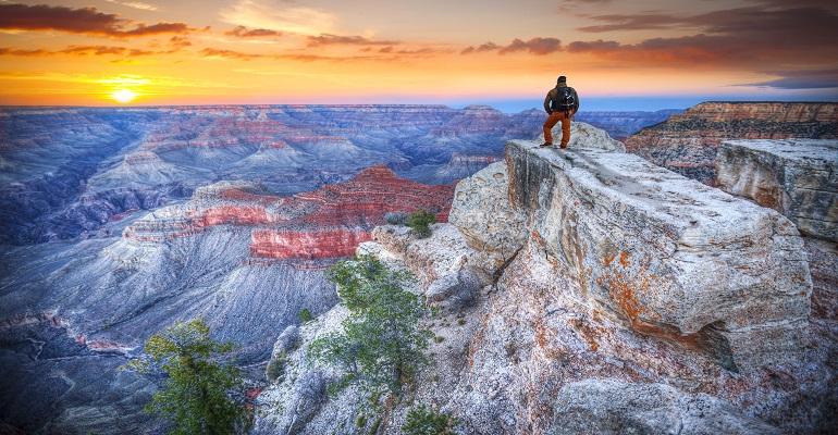 Travelers’ bucket list of things to do in the USA before turning 50