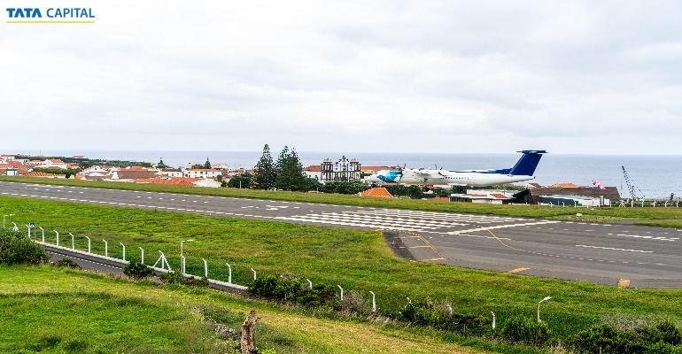 Pros And Cons of Buying a Property Near the Airport