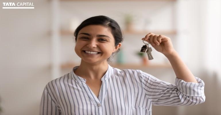 How Can Private Employees Get a Home Loan?
