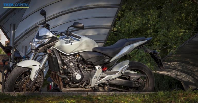 Honda Hornet 2.0 Price-Mileage, Specifications, Images and More