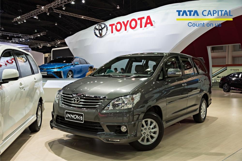 Toyota Innova Hycross Price, Mileage, Specifications & More