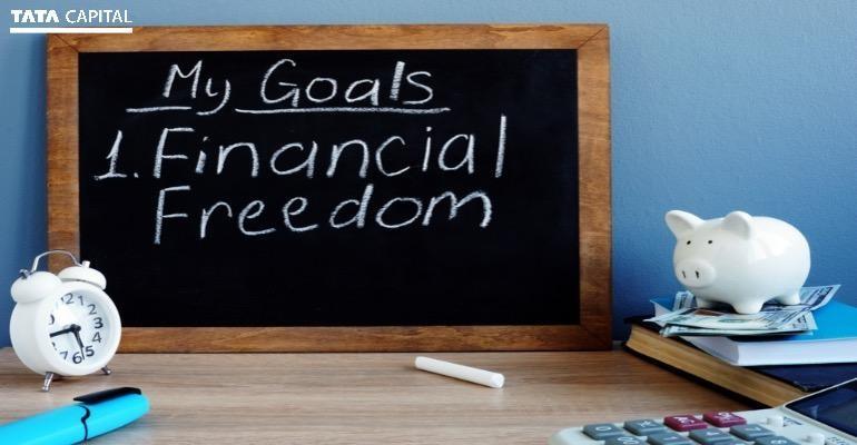 Guide to Achieve Financial Freedom Through Personal Loan