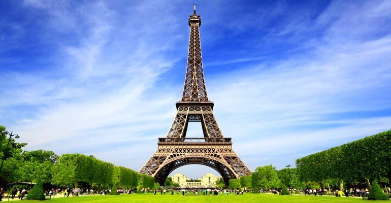 Strategic Tips for Buying Eiffel Tower Tickets