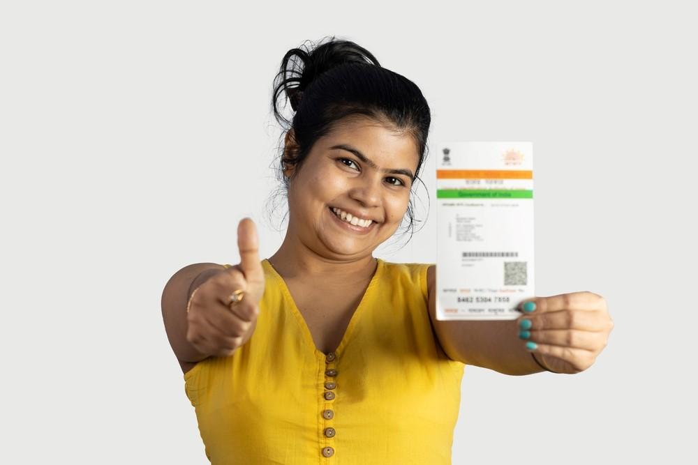 How to Apply for a Rs. 25000 Loan on an Aadhaar Card?