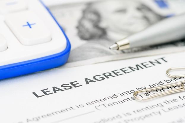 Financial lease: Meaning, features, advantages & examples