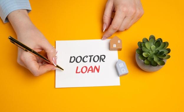 Personal loan for doctors & medical professionals