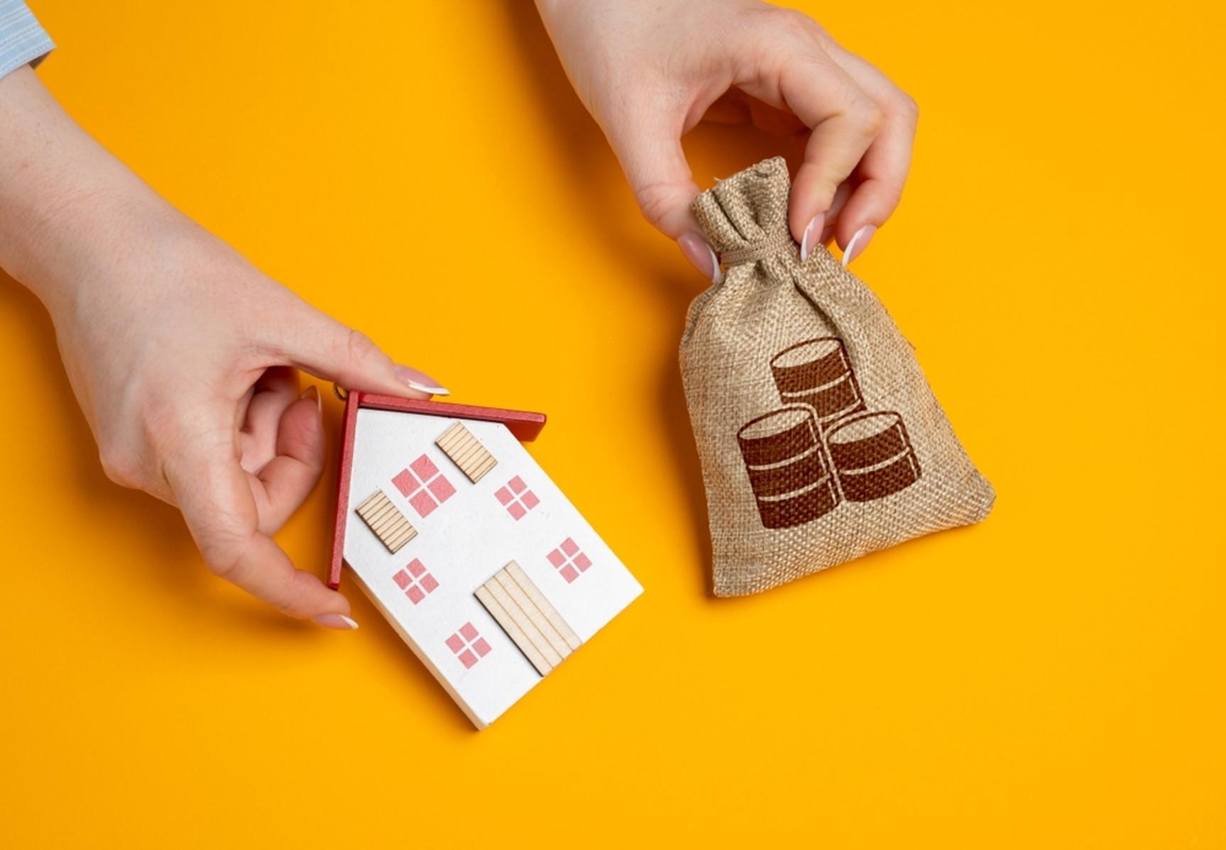 Home Loan for a Resale Flat: Eligibility, Documents & Tax Benefits