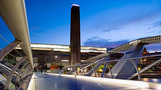 Visit the Tate Modern Museum